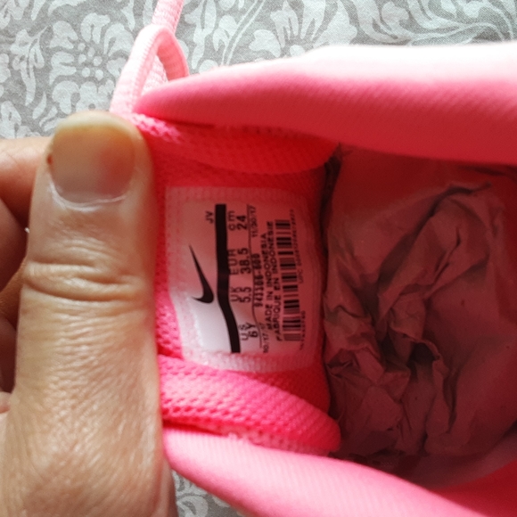 New Nike Revolution Artic Punch Sneakers - Picture 5 of 5